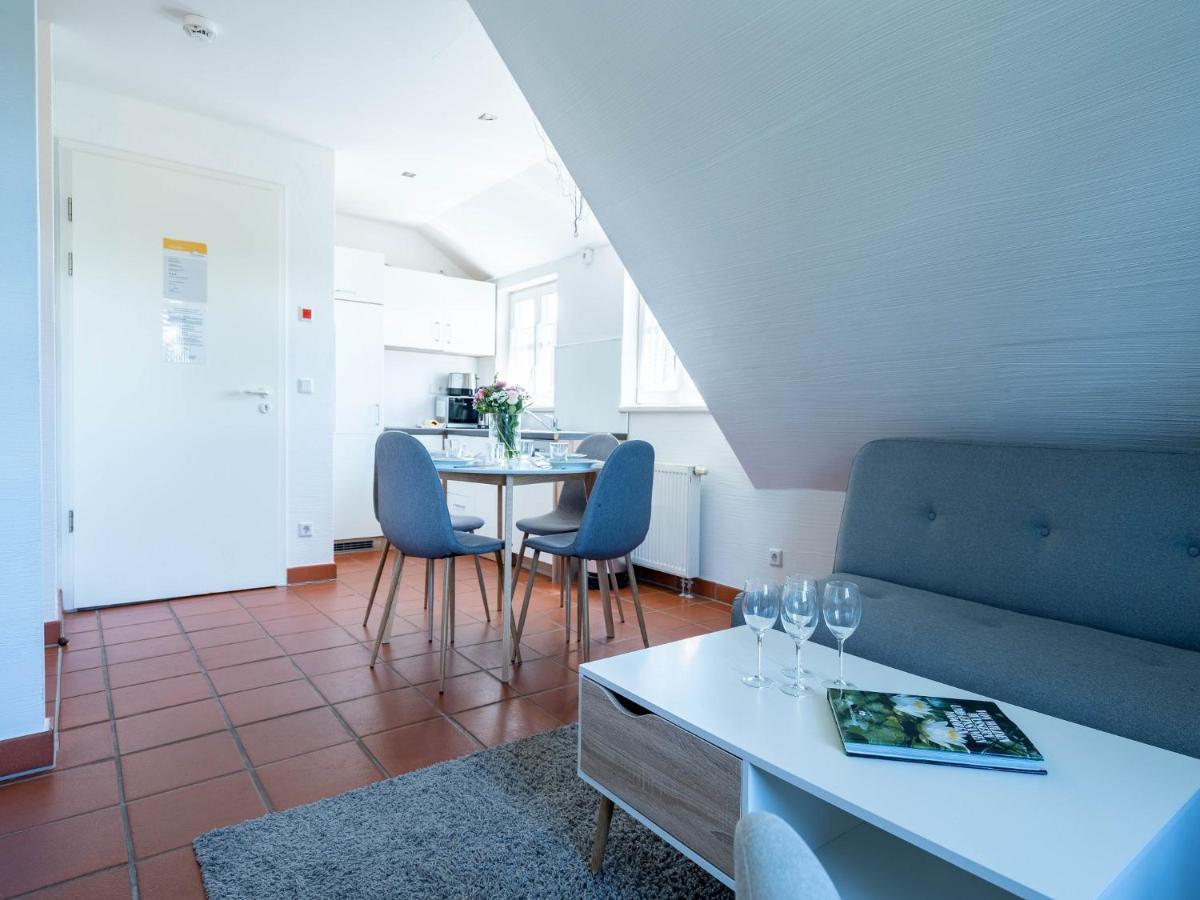 Feriendorf Rugana - Klassik Appartement Mit 1 Schlafzimmer D57 德兰斯克 外观 照片